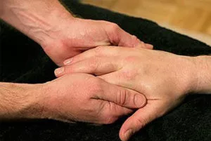 Consultation : Massage des mains | Vitalité Zen